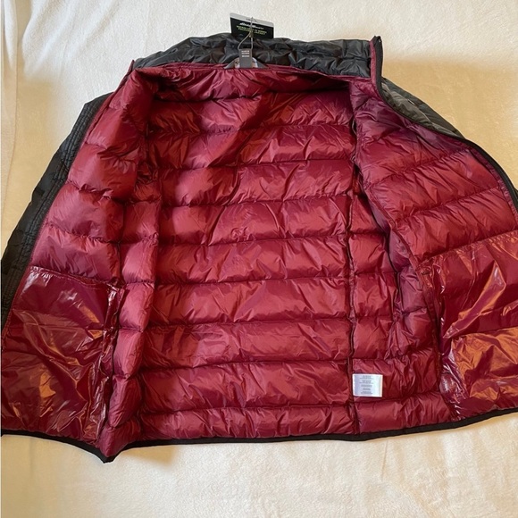 COPY - NEW with tags Mens Eddie Bauer Microlight Down Packable Jacket size Smal… - Picture 9 of 12